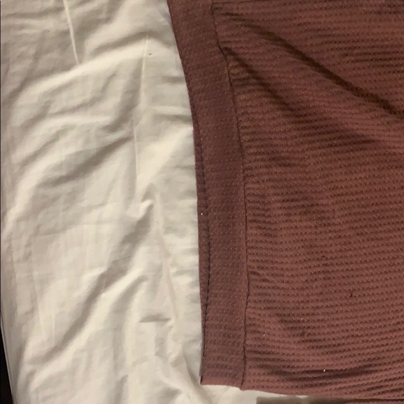 Large long sleeve sweater. Only worn once - Picture 3 of 5